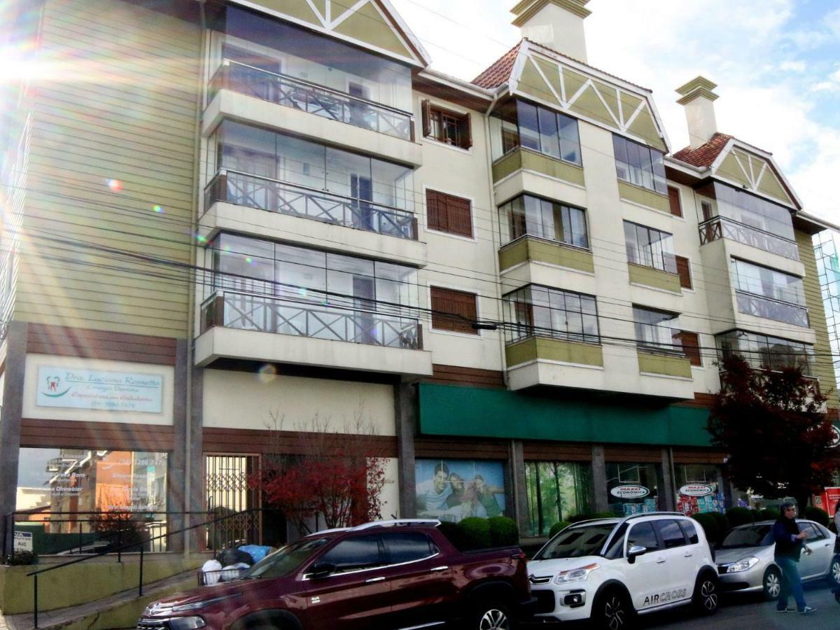 Апартаменты Charmoso Apartamento No Centro De Грамаду Экстерьер фото